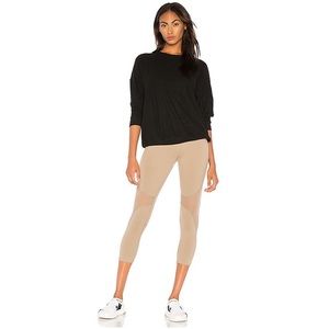 Alo Yoga High Waist Coast Capri Legging (NWT)